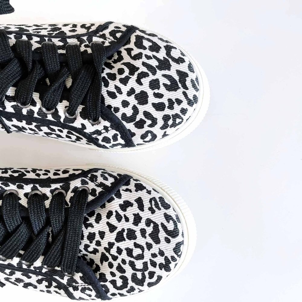 Leopard Print Low-Top Sneakers - Black &  light gray - Picture 3 of 6